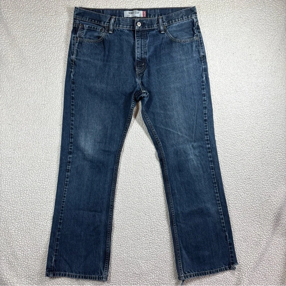 Levi Strauss & Co 527 Men’s Boot Cut W 36 L 30 Dark Wash Red Tab Blue Jeans